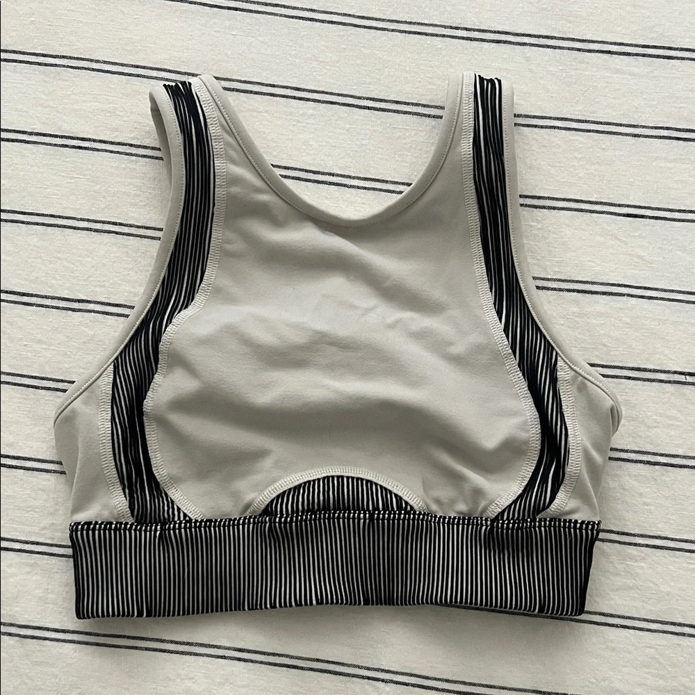 Worn Twice Alo sports bra